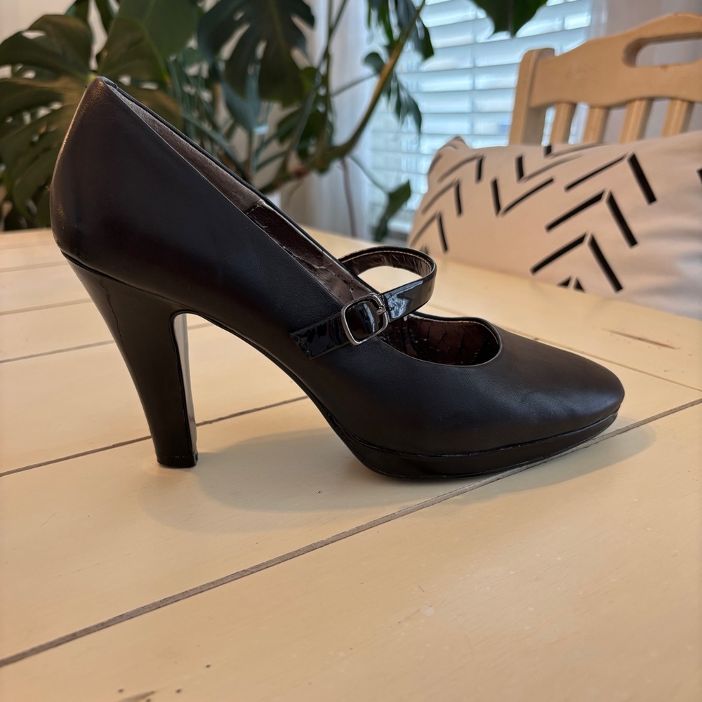 Sofft Mary Jane Heels Women’s Size 8.5 Black Leather - Picture 13 of 16